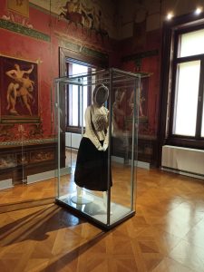 Permanent exhibition at WIENMUSEUM with fencing costumes from “Corsage” at Sissi original gym